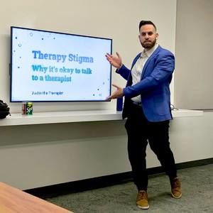 Meet your Posher, Justin